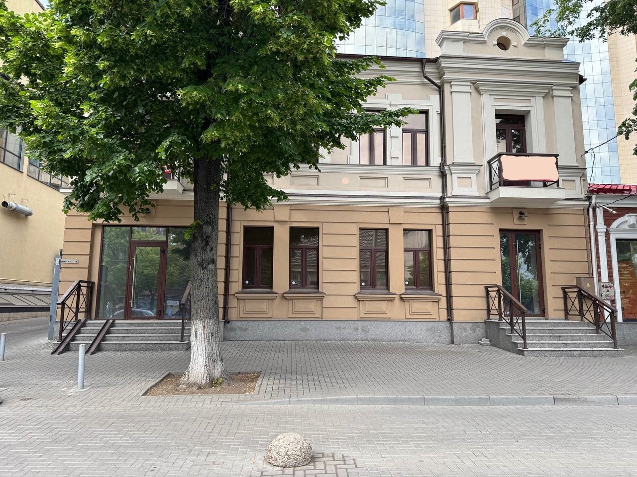 Ștefan cel Mare 142