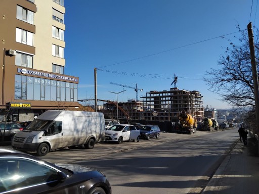 Durlești, str. Durlești 10