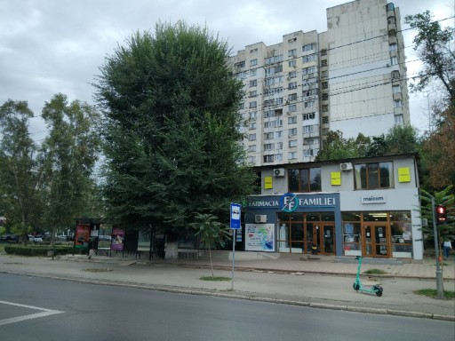 Трандафирилор 15/2