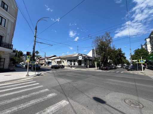 str. Armenească 33