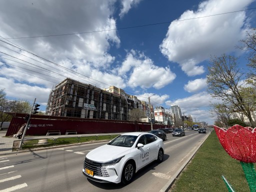 str. Petru Zadnipru 9