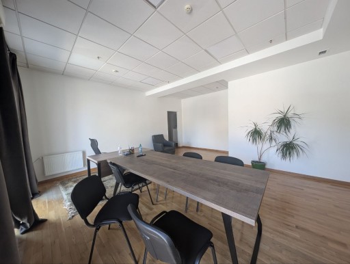 strada Mitropolit Varlaam 62/23