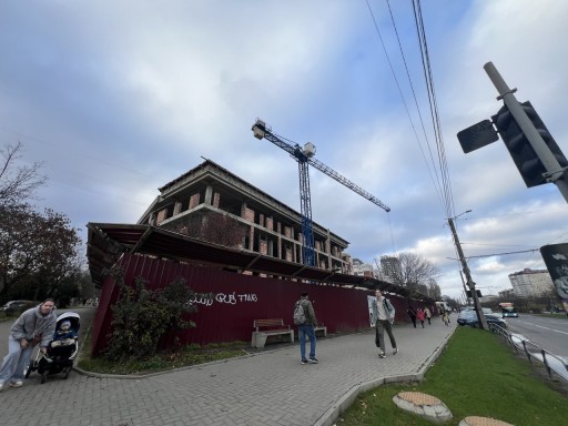 strada Petru Zadnipru 9