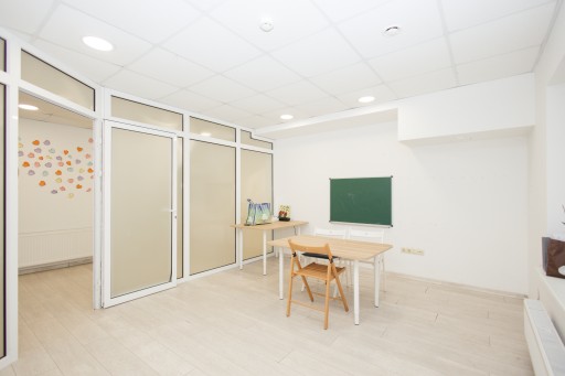 strada Studenților 3/10