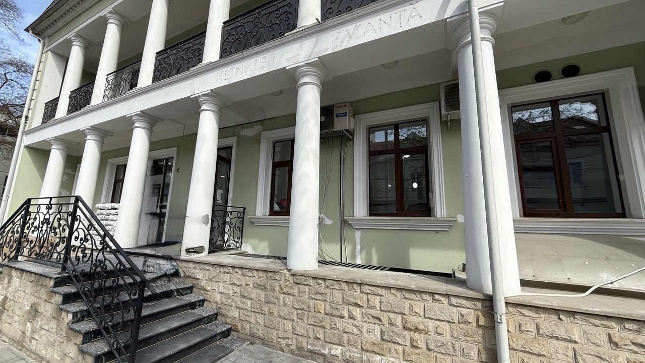 str. Alexandru cel Bun 98