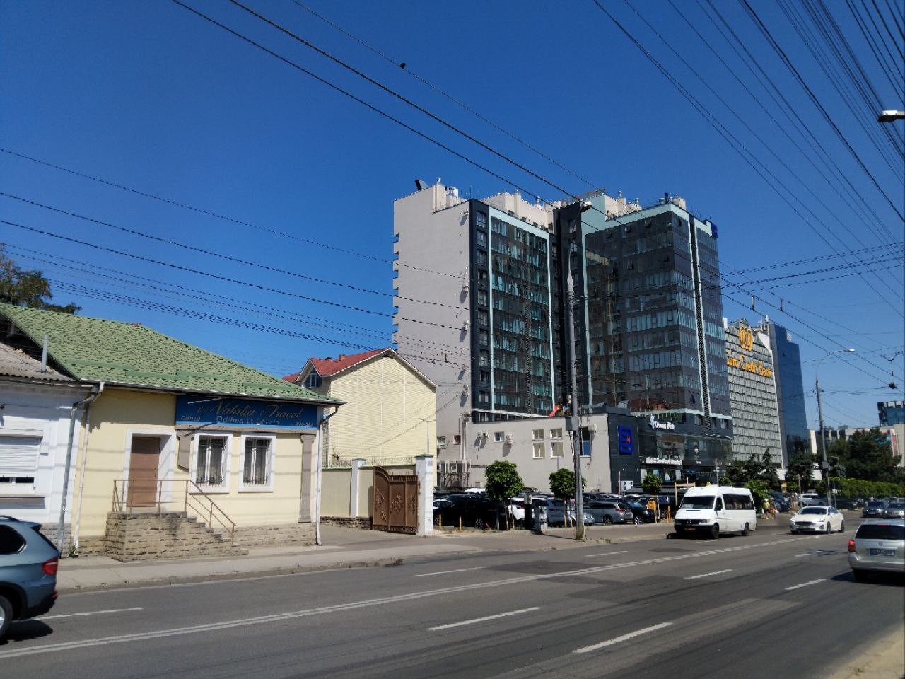 str. Ismail 27/1