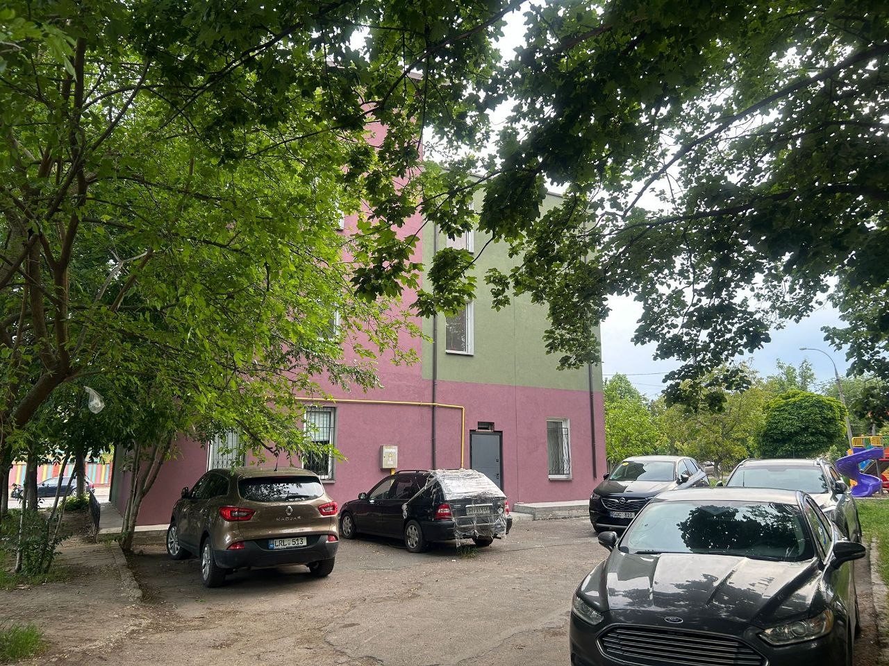 str. Miorița 9/2