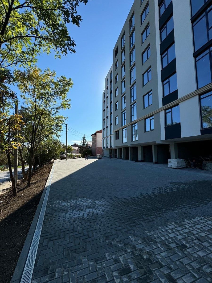 str. Moldova 2/3