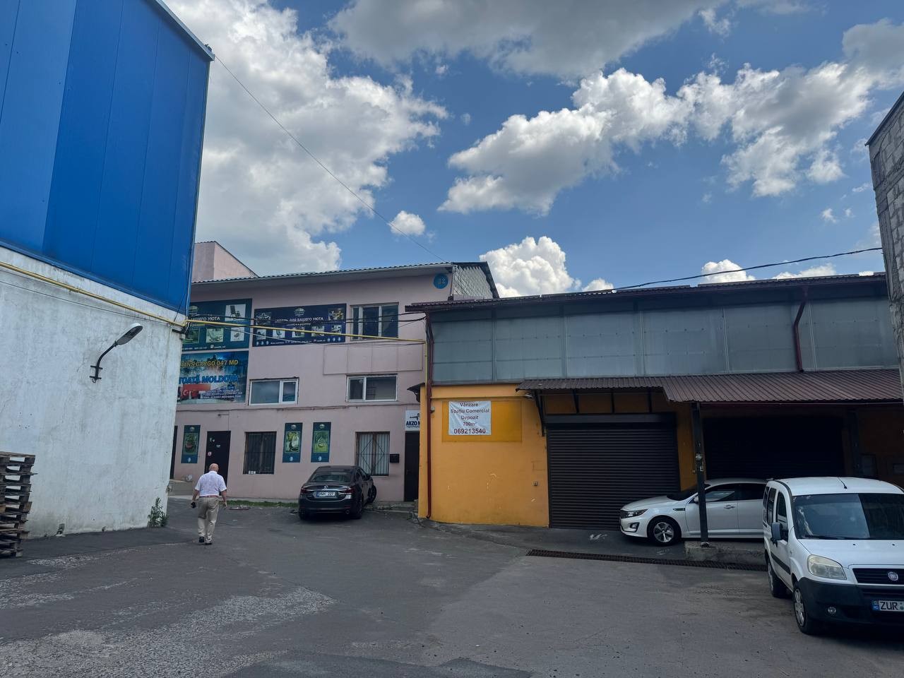 str. Uzinelor