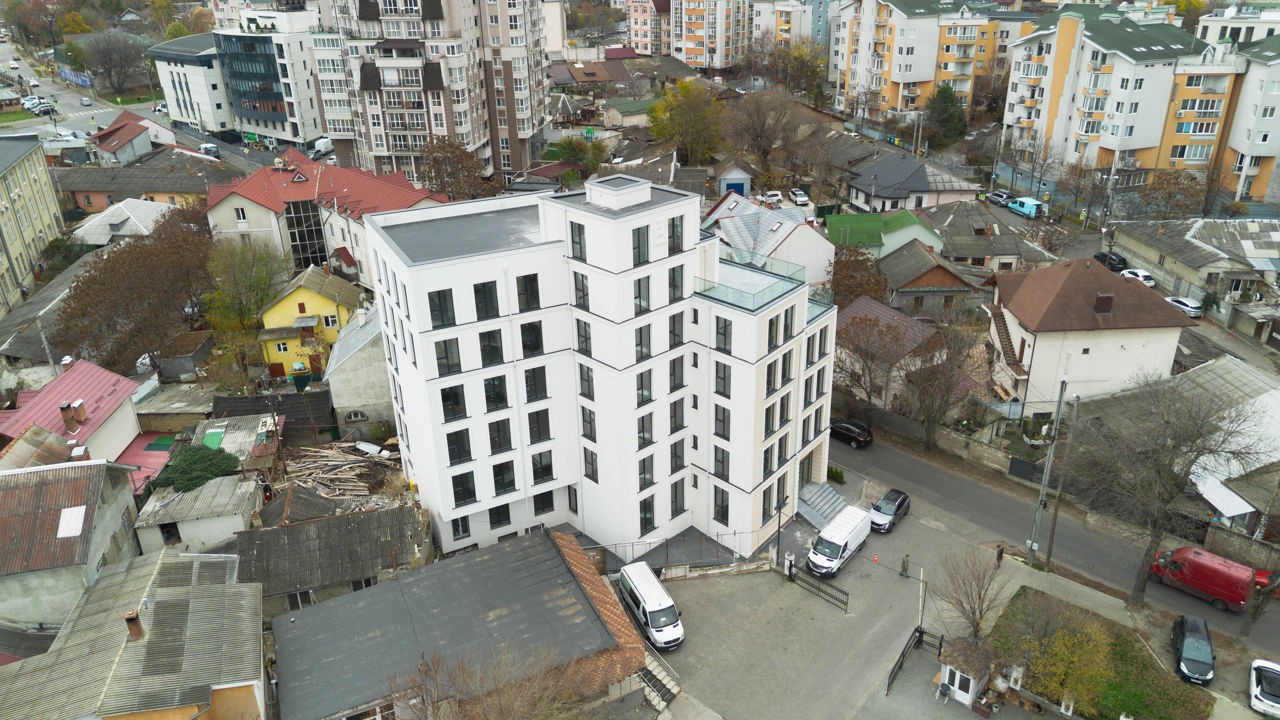 strada Grigore Ureche 70