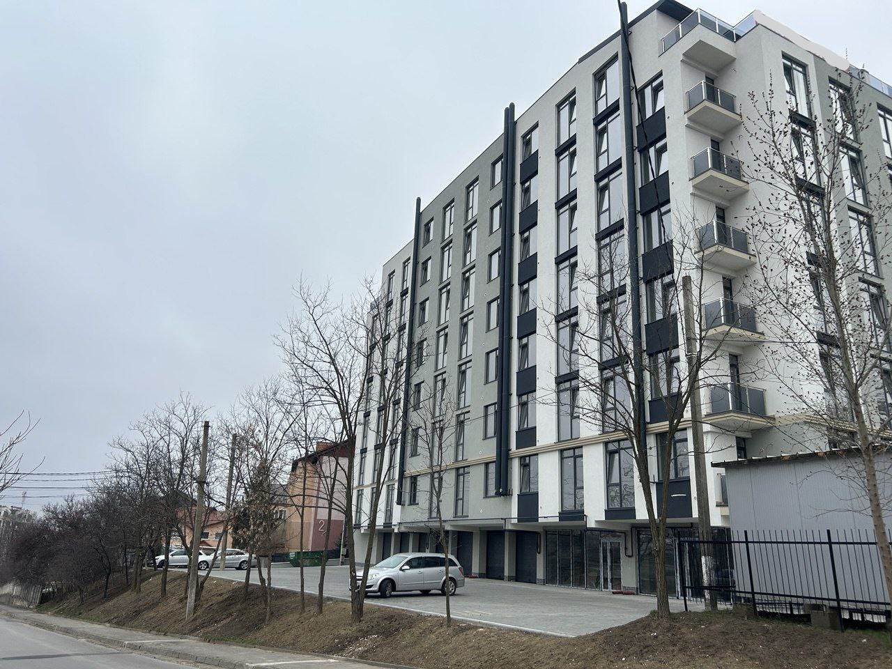 strada Moldova 2/3